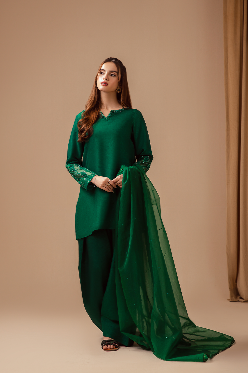 DEEP EMERALD