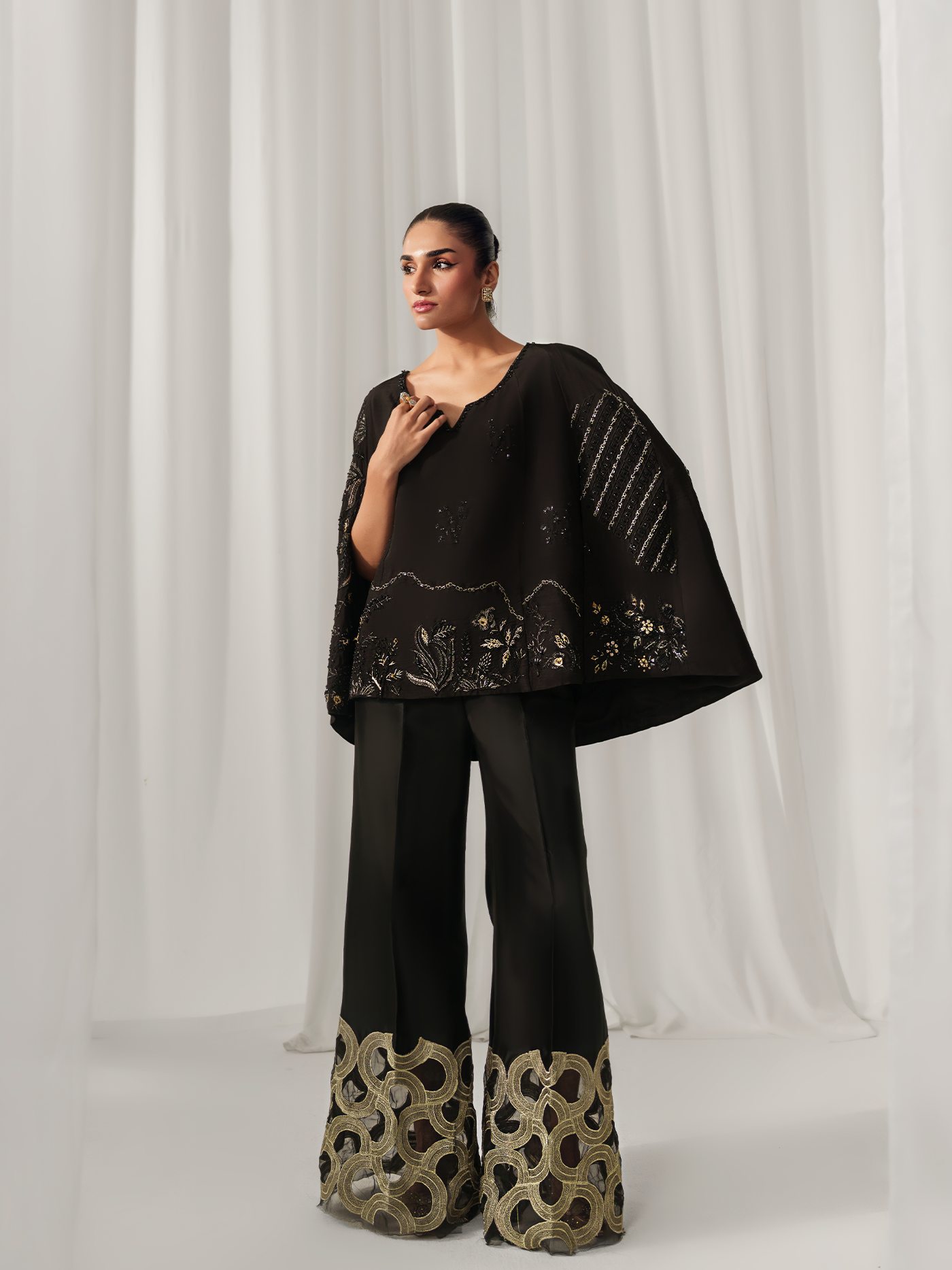 Crystal cape