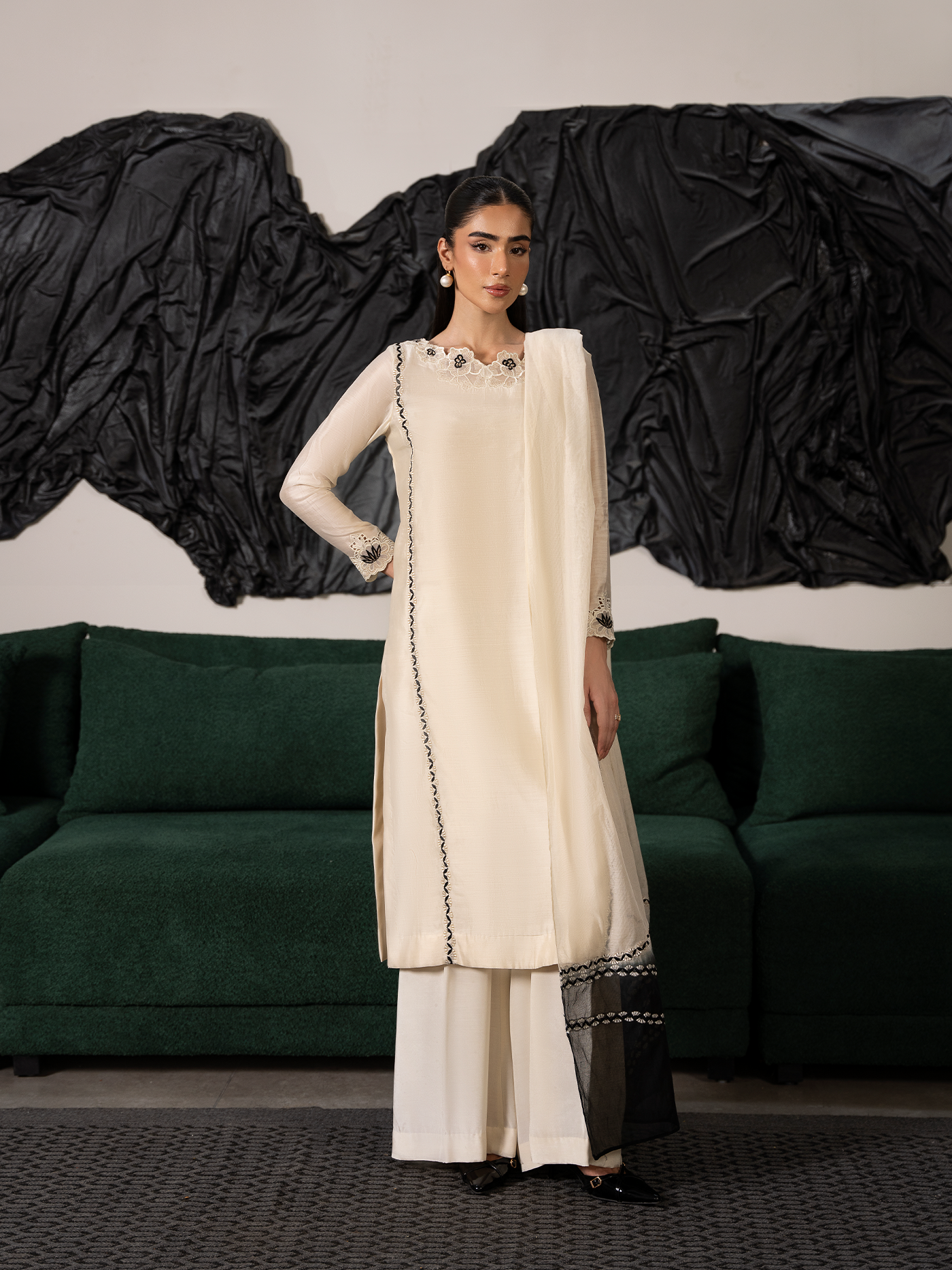 Pearl white three peice suit
