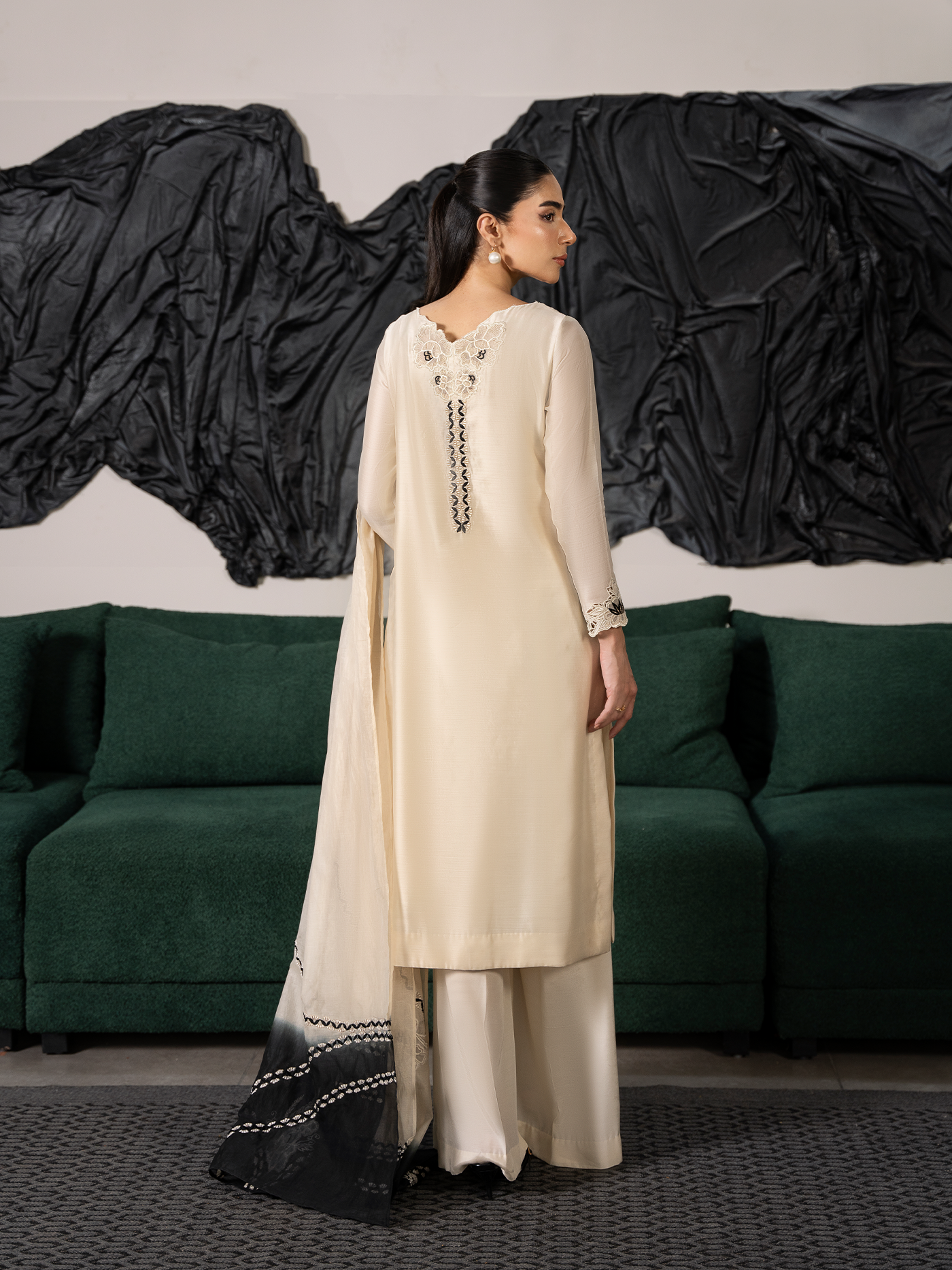 Pearl white three peice suit