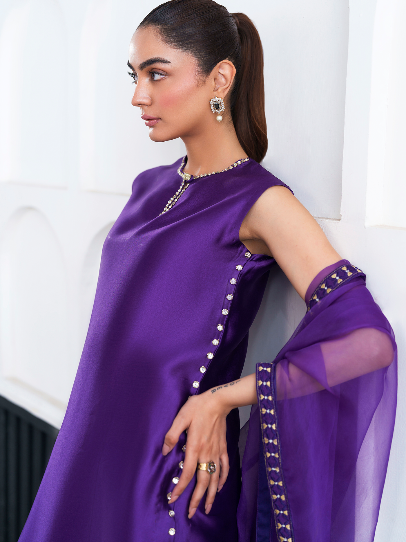 Purple muse