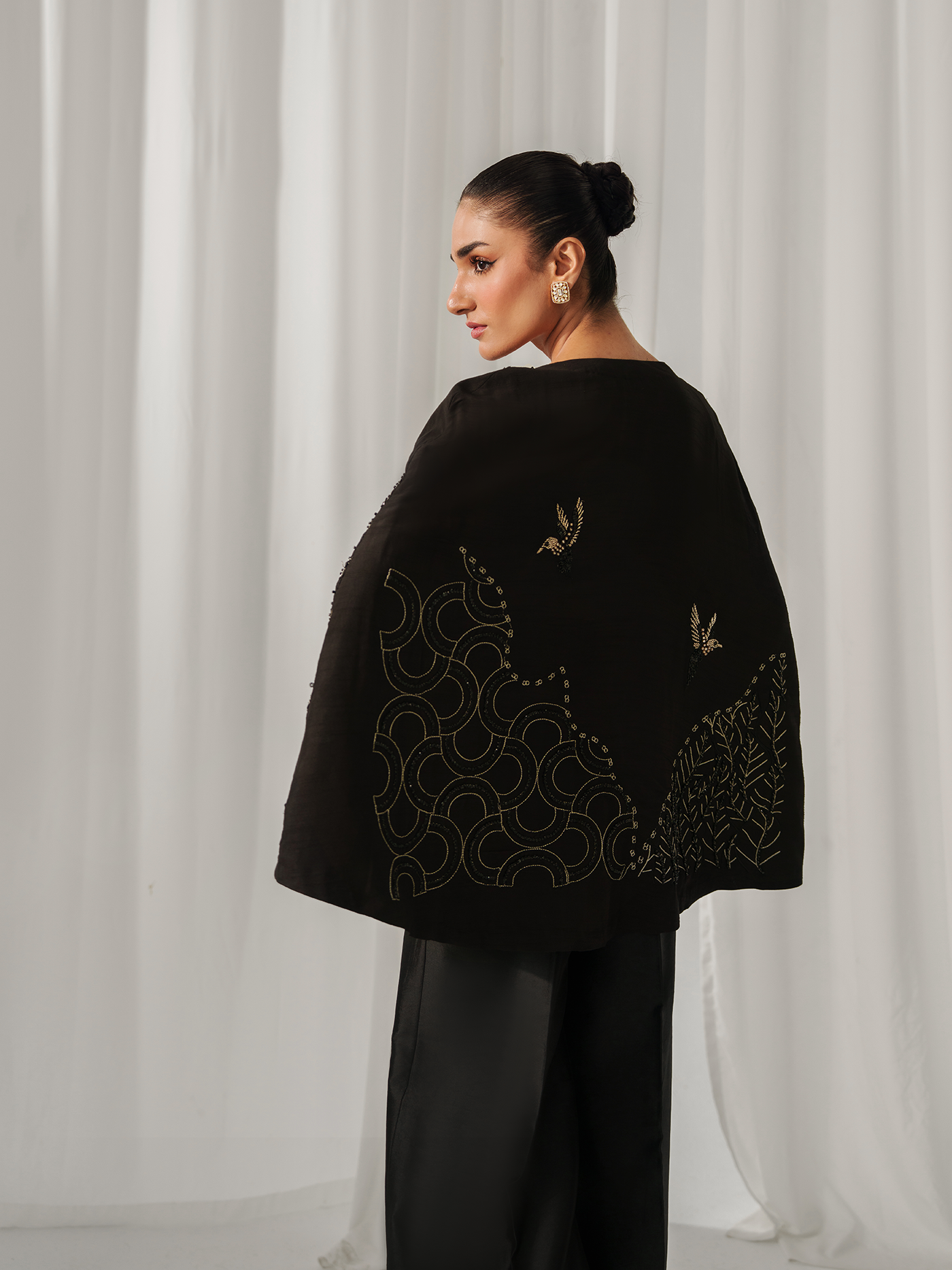 Crystal cape